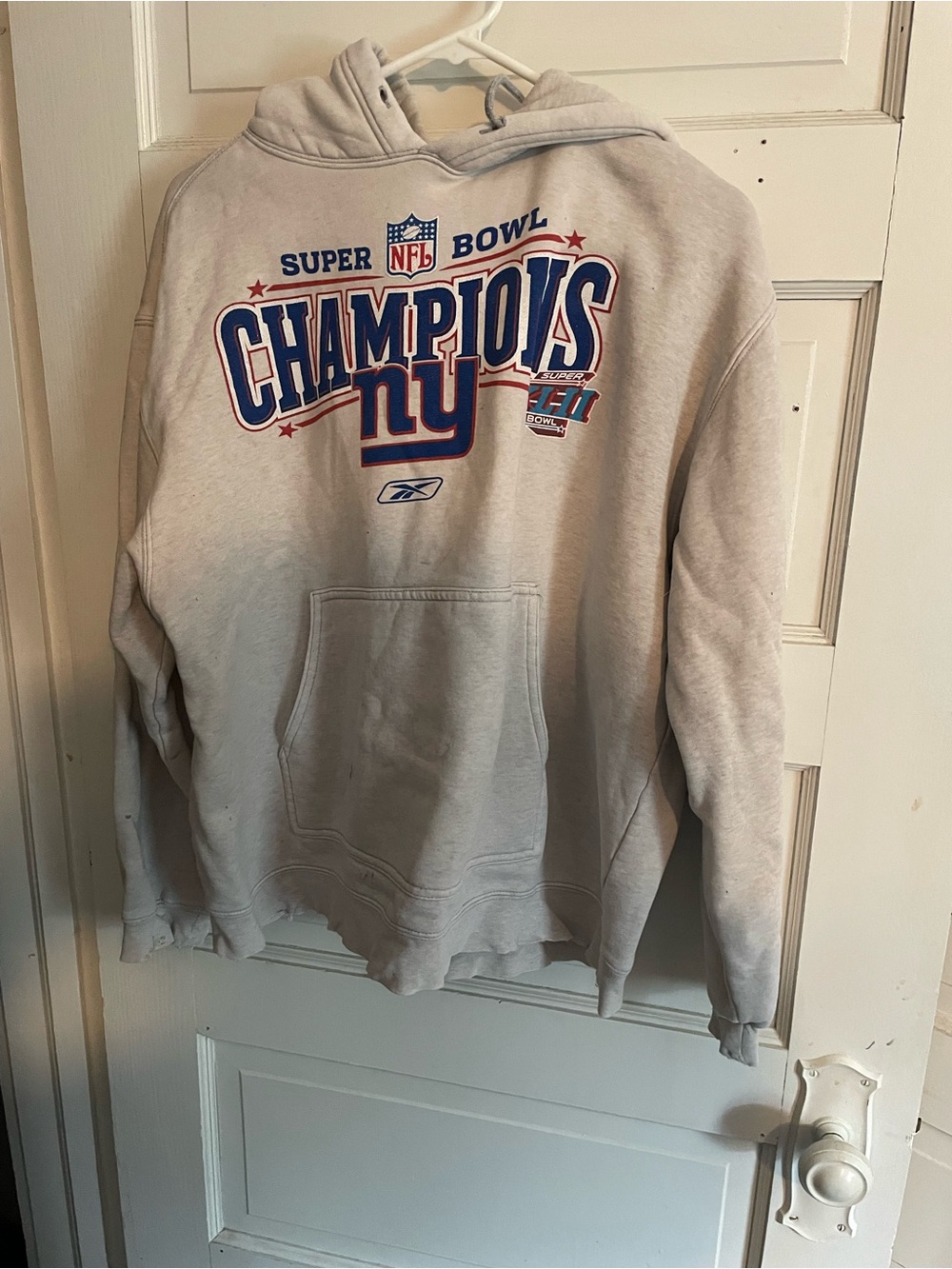 Reebok White/Light Gray Super Bowl Champions Hoodie with Blue and Red NY Graphic